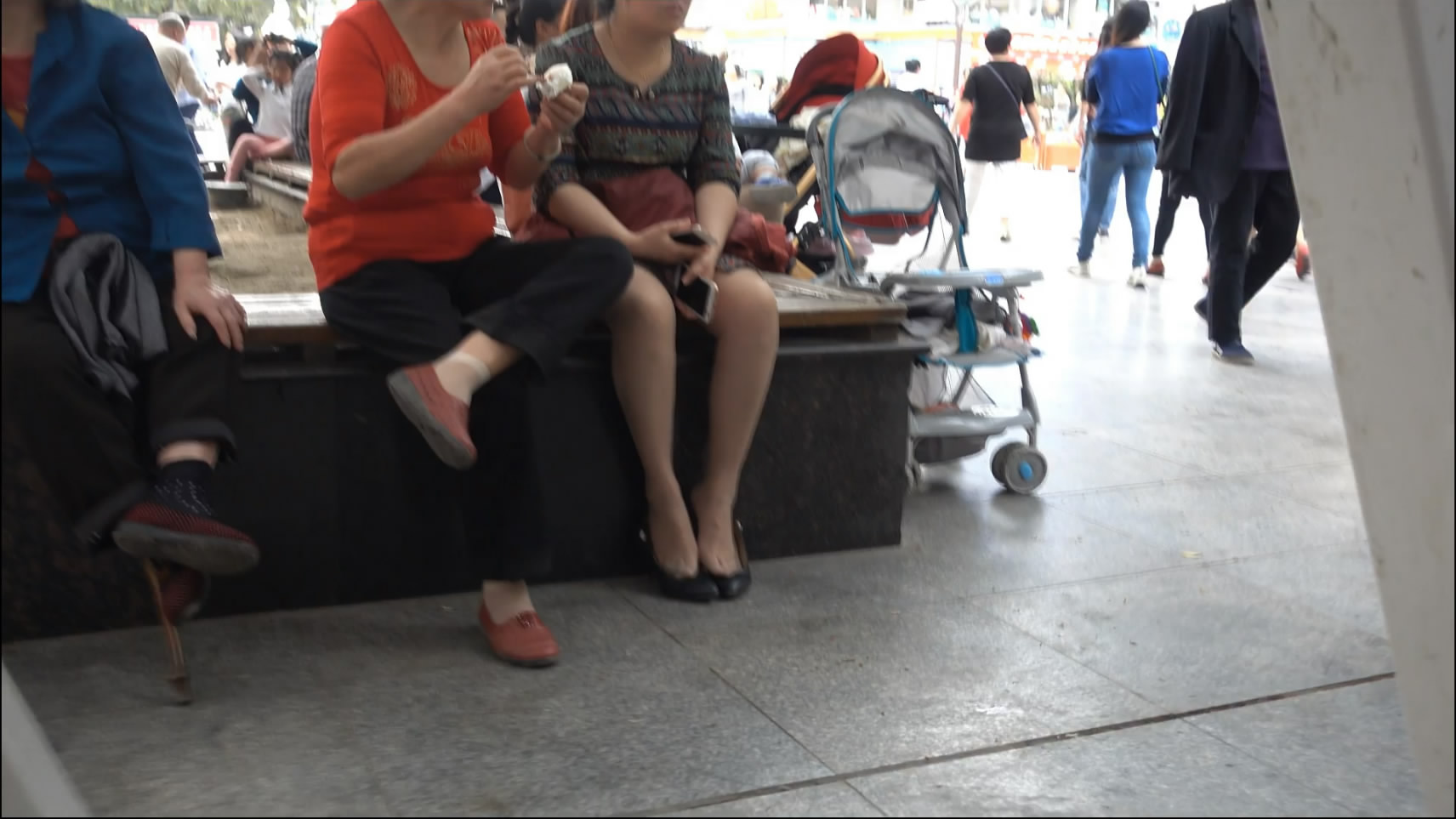 streetsnapnylon[00 00 00][20181205 223056 3]